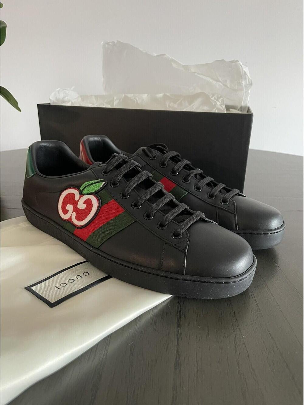 Gucci Ace GG Sneakers Apple Patch Web Black Leather G9 or 9.5 US NEW